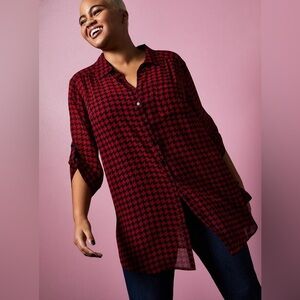 Torrid x Betsey Johnson Red Houndstooth Sheer Chiffon Tunic size 3